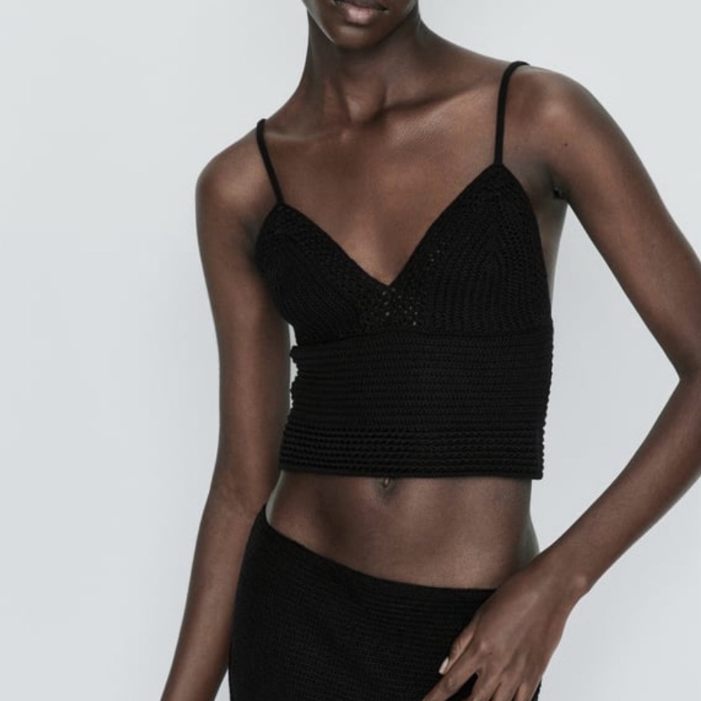 Massimo Dutti Zara Strappy Crochet Crop Top - Sz XS - Black